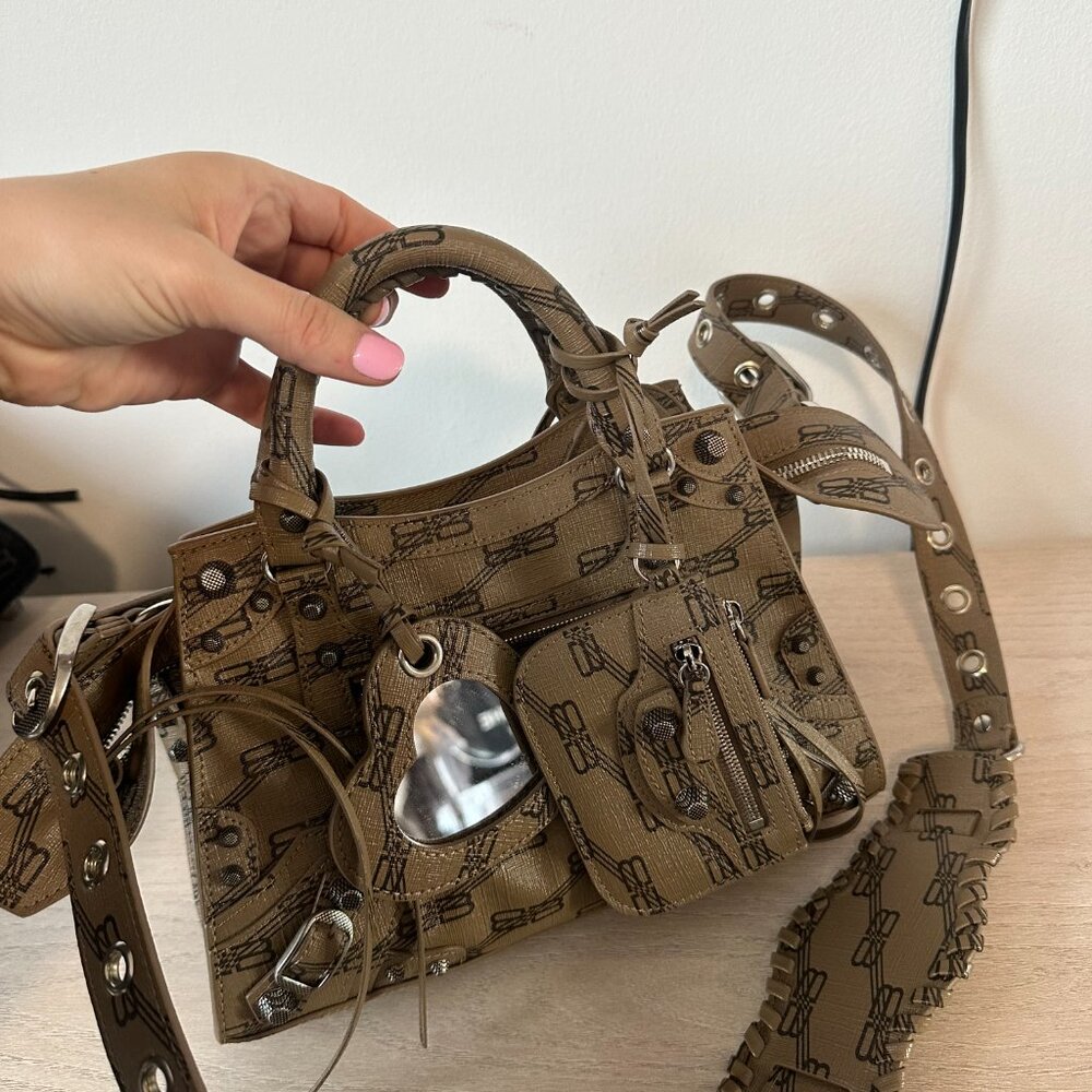 ❌SOLD❌NWT Balenciaga Neo Cagole Top Handle XS Shoulder Bag BB Monogram Coated - Picture 4 of 10